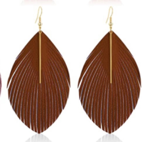 ✨NWT Large Fringe Leather Earrings ✨Hand Crafted ✨Artisan!✨ - Picture 2 of 6